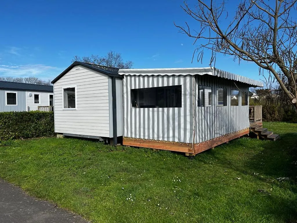 Mobil Home Confort Xl,Camping La Pommeraie, Piscine Et Ocean, Concarneau Et Pont Aven Trégunc